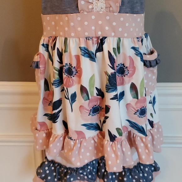 Matching Top & Bottom Set Size 5t - Picture 3 of 6